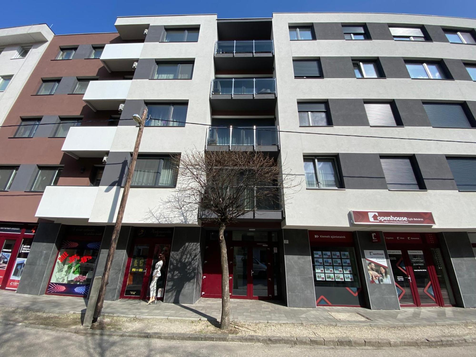 T27 Apartments Free Parking Ingyenes Zart Parkolo Győr Eksteriør billede
